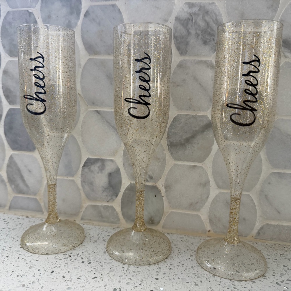 Set of 3 Glittery Champagne Flutes with Cheers Design